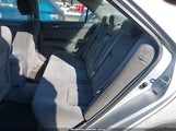 Toyota Camry Le 4T1BE32KX5U625558 снимка