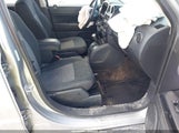 Jeep Patriot Latitude 1C4NJRFB0ED762003 снимка