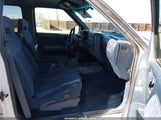 Chevrolet Blazer Ls 1GNDT13WXVK136735 fotografie