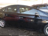Toyota Prius Three JTDKN3DU9C1518342 снимка