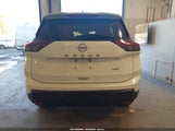 Nissan Rogue S Intelligent Awd 5N1BT3AB6RC750267 fotografie
