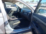 Mitsubishi Outlander Se JA4AD3A38HZ005905 снимка