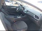 Buick Regal Sportback Preferred W04GL6SX2J1055347 снимка