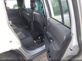 Jeep Patriot Latitude 1C4NJPFA2DD223151 снимка