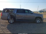 Chevrolet Suburban Premier 1GNSCJKC7HR208551 снимка