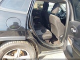Jeep Cherokee Sport Fwd 1C4PJLAB0HW661596 fotografie