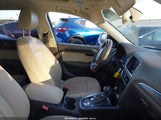 Audi Q5 2.0T Premium WA1L2AFP2HA040405 снимка