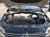 Volkswagen Passat 2.5L Se 1VWBH7A38DC052903 photo