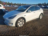Tesla Model Y Long Range Dual Motor All-Wheel Drive 5YJYGDEEXLF037010 снимка