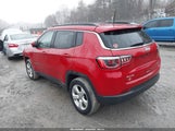 Jeep New Compass Latitude 4X4 3C4NJDBB0HT680375 снимка
