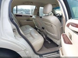 Lincoln Town Car Signature Limited 1LNHM82W65Y603885 photo
