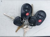 Toyota Tundra Grade 4.6L V8 5TFUM5F18DX044568 снимка