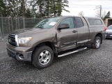Toyota Tundra Grade 4.6L V8 5TFUM5F18DX044568 fotografie