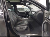 Volkswagen Touareg V6 Wolfsburg Edition WVGRF7BP8HD006167 fotografie