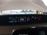 Toyota Prius Two JTDKBRFU8H3040161 снимка