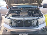 Toyota Tundra Limited 5.7L V8 5TFHY5F17AX148096 photo