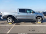 Toyota Tundra Limited 5.7L V8 5TFHY5F17AX148096 fotografie