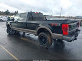 Ford F-350 Lariat 1FT8W3BT2LED14220 photo