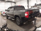 Toyota Tundra Limited 5.7L V8 5TFHW5F11JX688940 снимка