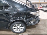Toyota Corolla Le 5YFBURHE6JP842768 снимка