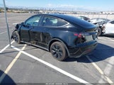 Tesla Model Y Long Range Dual Motor All-Wheel Drive 7SAYGDEE3SF303744 photo