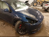 Tesla Model Y Performance Dual Motor All-Wheel Drive 7SAYGDEF1RA275832 fotografie