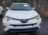 Toyota Rav4 Xle JTMRFREV5JJ740699 снимка