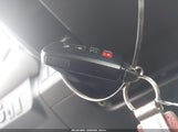 Toyota Rav4 Xle JTMRFREV5JJ740699 снимка