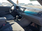 Toyota Camry Le 4T1BE30K05U943109 снимка