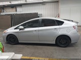 Toyota Prius Two JTDKN3DU6D5610650 снимка