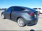Tesla Model Y Long Range Dual Motor All-Wheel Drive 5YJYGDEE8LF053738 fotografie