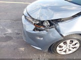 Toyota Corolla Le JTDEPRAE4LJ028737 снимка