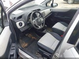 Toyota Yaris Le (Tmc/Cbu Plant) JTDKTUD34ED588951 снимка