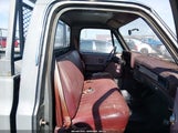 GMC C1500 1GTCC14N5GF705562 снимка