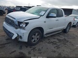 Toyota Tundra Limited 4.7L V8 5TFRT581X7X011856 photo