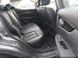 Nissan Rogue Sport Sl JN1BJ1CR8KW622337 fotografie