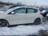 Toyota Corolla Im JTNKARJE6JJ564702 снимка