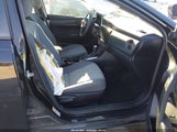 Toyota Corolla L 5YFBURHE0JP837727 снимка