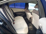 Toyota Corolla Le JTDEPRAE6LJ059116 снимка