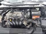 Toyota Corolla Le JTDEPRAE1LJ064319 снимка