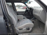 Ford Explorer Xlt 1FMZU73E1YUB13872 fotografie