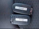 Jeep Compass Latitude 4X4 3C4NJDBN1ST515713 снимка