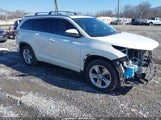 Toyota Highlander Limited Platinum V6 5TDDKRFH8FS190097 fotografie