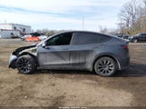 Tesla Model Y Long Range Dual Motor All-Wheel Drive 5YJYGDEE5MF256426 fotografie