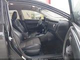 Toyota Corolla Se 2T1BURHE7HC787063 снимка