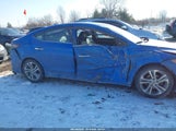 Hyundai Elantra Limited KMHD84LF2HU225599 photo