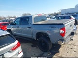 Toyota Tundra Sr5 5.7L V8 5TFDW5F10KX783618 fotografie