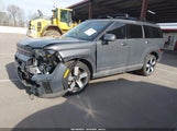 Hyundai Santa Fe Limited 5NMP4DGLXSH130865 photo