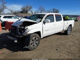Toyota Tacoma Prerunner V6 3TMKU4HN3AM025641 fotografie