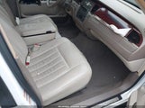 Lincoln Town Car Executive 1LNHM81W83Y648227 снимка